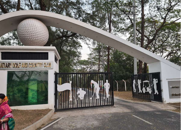 Bhatiary Golf & Country Club